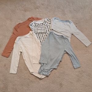 Cloud Island Bundle Five Long Sleeve Bodysuit Onesies 24 Months